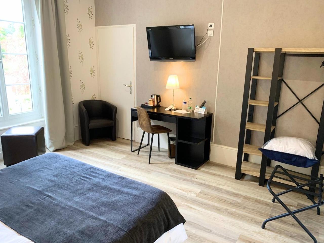 Grand Hotel De Bourbon-Lancy - Spa Et Restaurant - Logis Luaran gambar